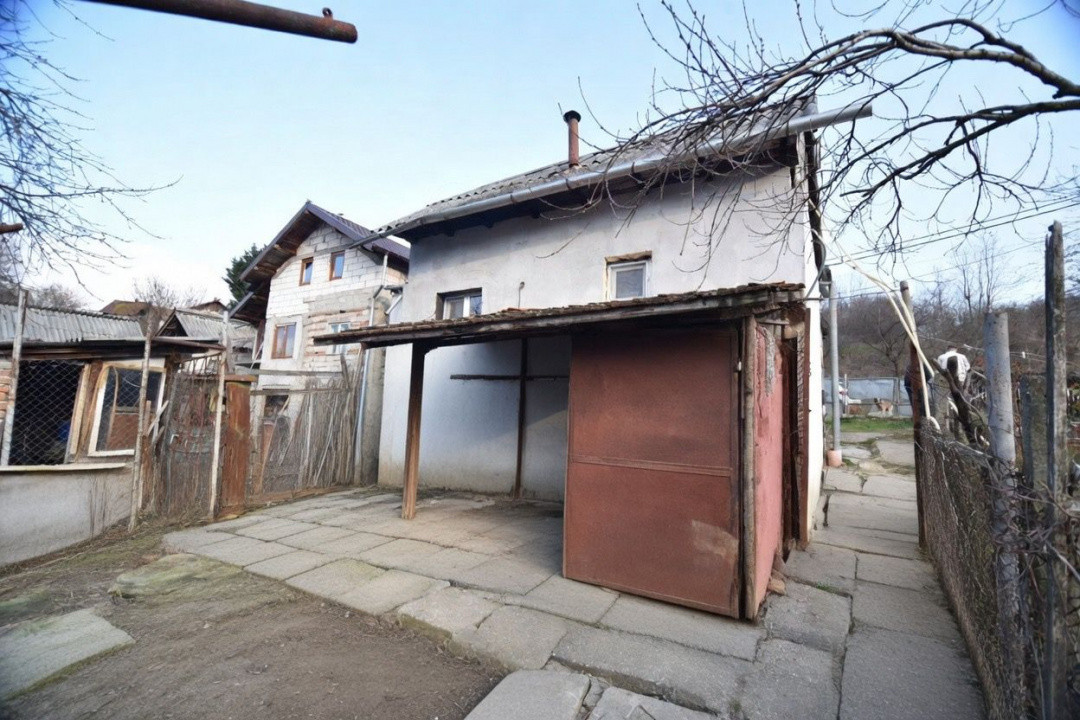 Casa+teren 742mp in Stefanesti, Arges. 