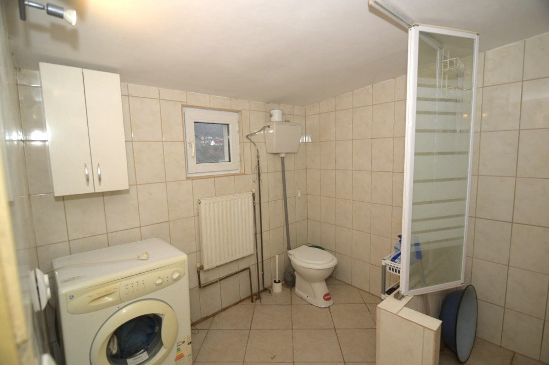 Casa+teren 742mp in Stefanesti, Arges. 