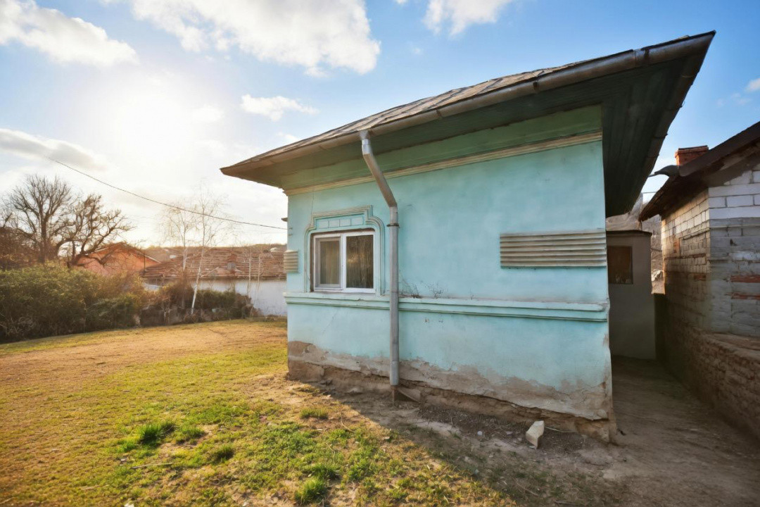 Casa+teren 742mp in Stefanesti, Arges. 