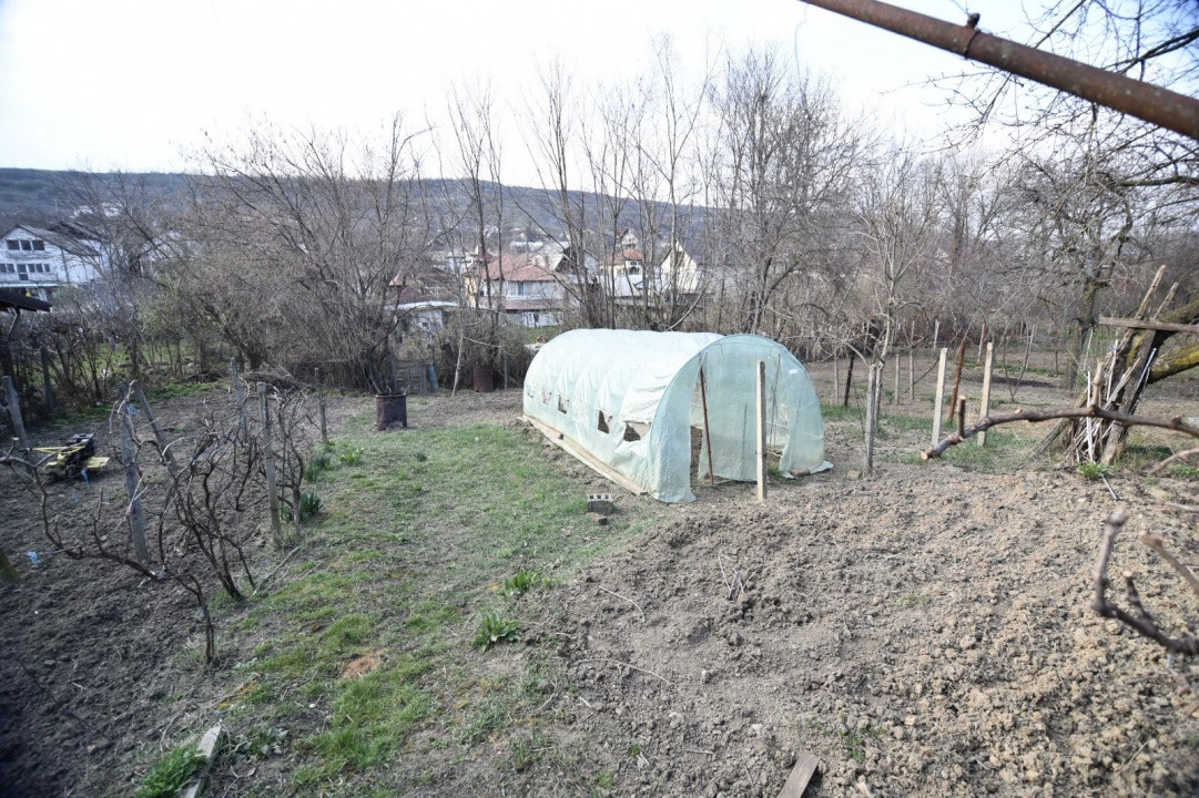 Casa+teren 742mp in Stefanesti, Arges. 