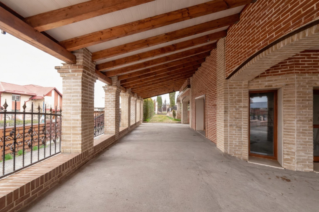Casa in stil italian - Stefanesti, Arges - REZIDENTIAL sau AFACEREA DUMNEAVOSTRA