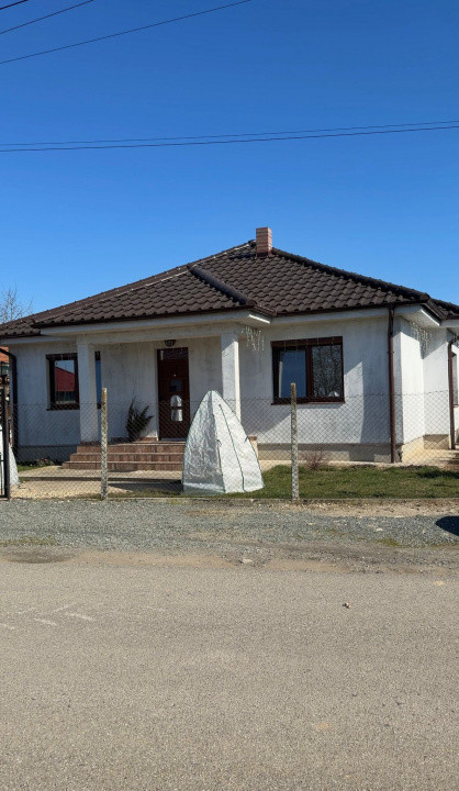 De Vânzare Casă Lazuri Satu Mare