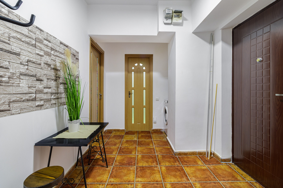 2 camere Mega Mall | 56 mp utili | Renovat, mobilat si utilat