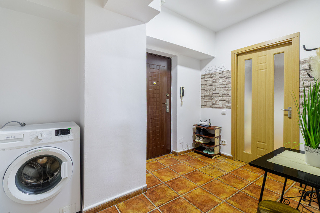 2 camere Mega Mall | 56 mp utili | Renovat, mobilat si utilat