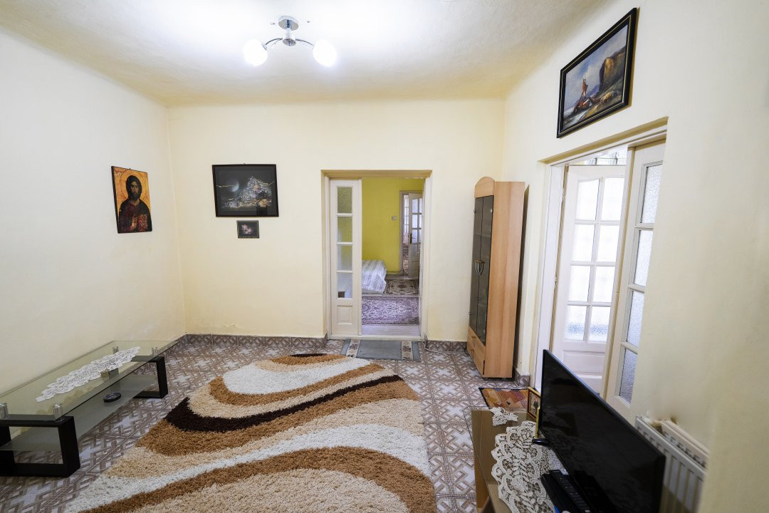 Casă Str Sfintii Apostoli - Puskin - Oportunitate investitie - Actele la zi