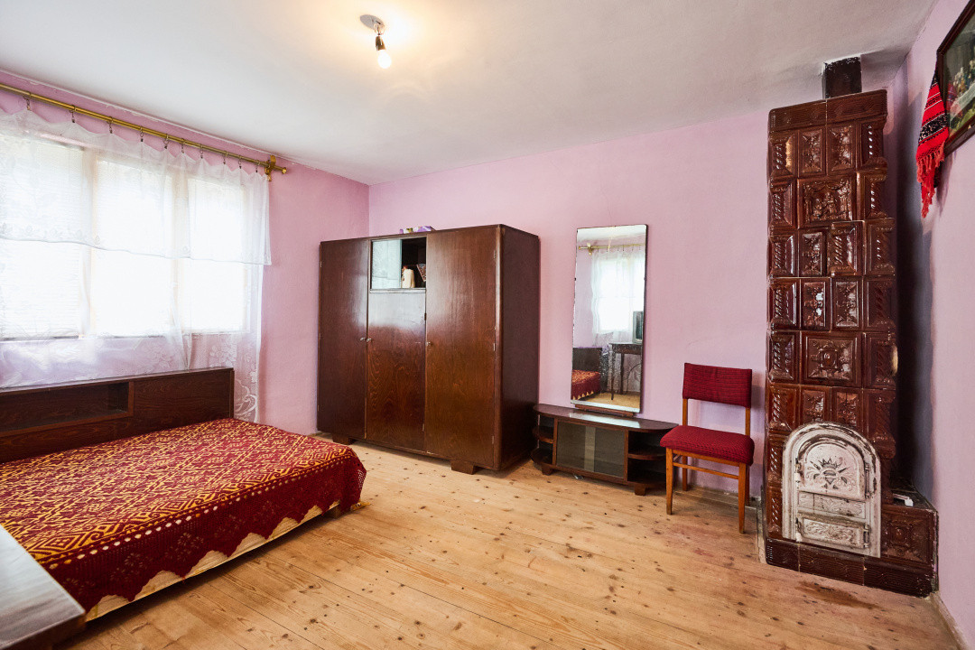  Casa  la munte cu teren generos in Com. Nucsoara, loc. Slatina jud. Arges!