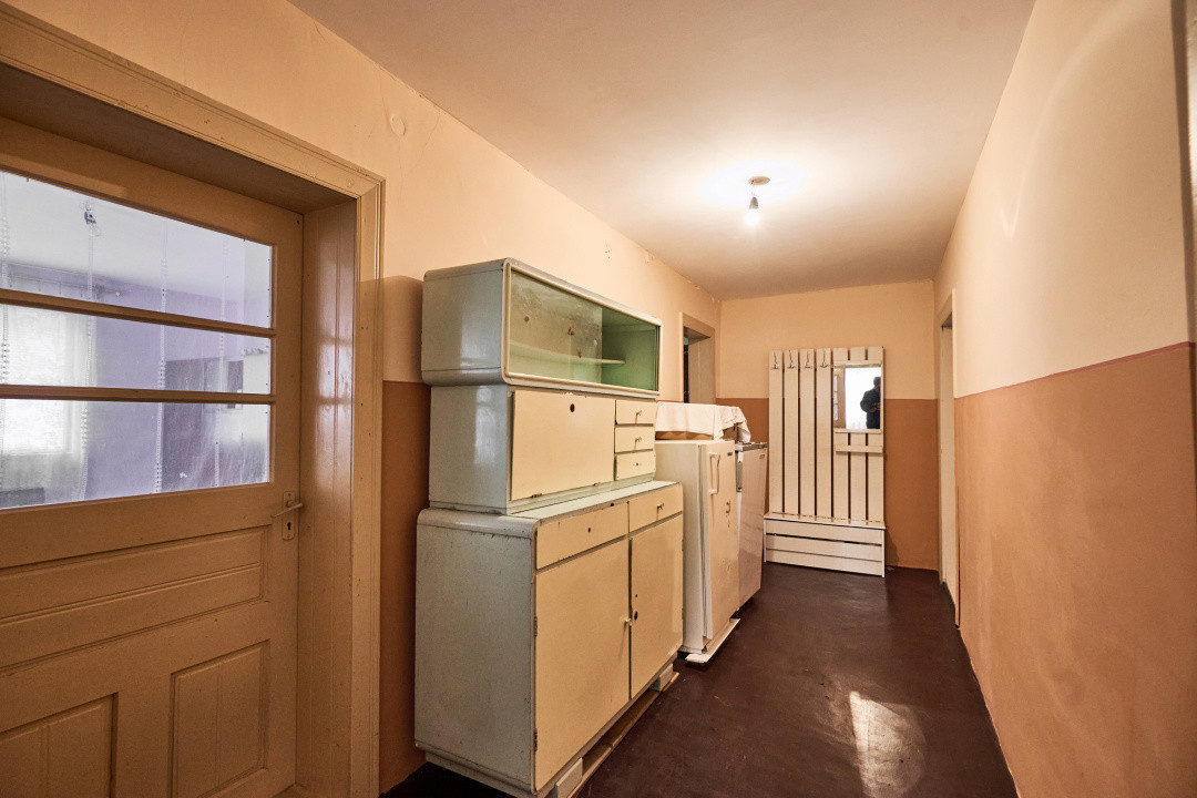  Casa  la munte cu teren generos in Com. Nucsoara, loc. Slatina jud. Arges!