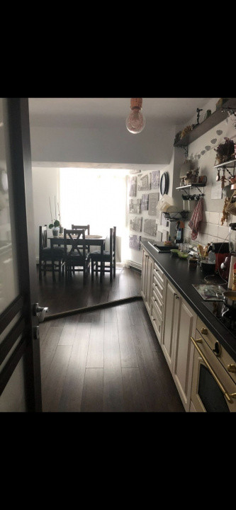 Apartamnet ultracentral 3 camere decomandat ,spatiu generos, pozitie premium