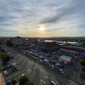 Apartamnet ultracentral 3 camere decomandat ,spatiu generos, pozitie premium