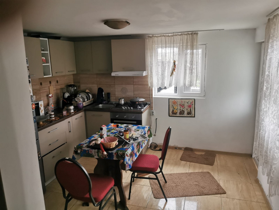 Casa de vanzare - localitatea Pielesti