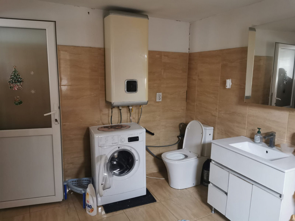 Casa de vanzare - localitatea Pielesti