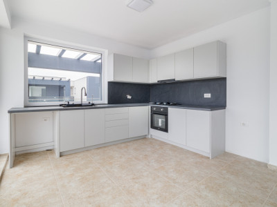 Penthouse 5 camere Green City 