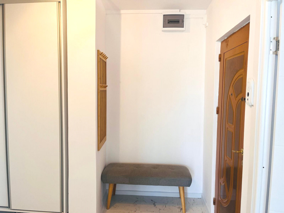 Apartament cochet si primitor 2 camere, George Enescu - zona Liceul Energetic