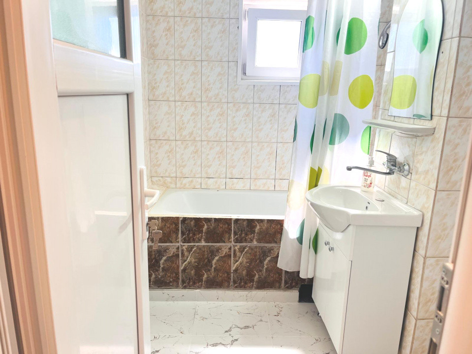 Apartament cochet si primitor 2 camere, George Enescu - zona Liceul Energetic