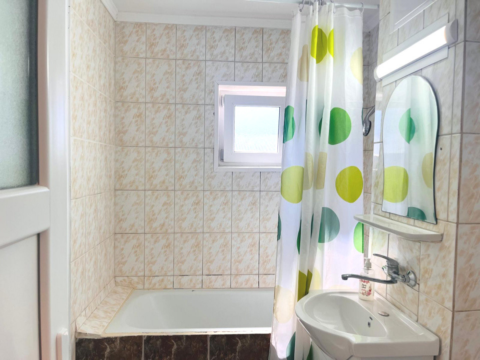 Apartament cochet si primitor 2 camere, George Enescu - zona Liceul Energetic