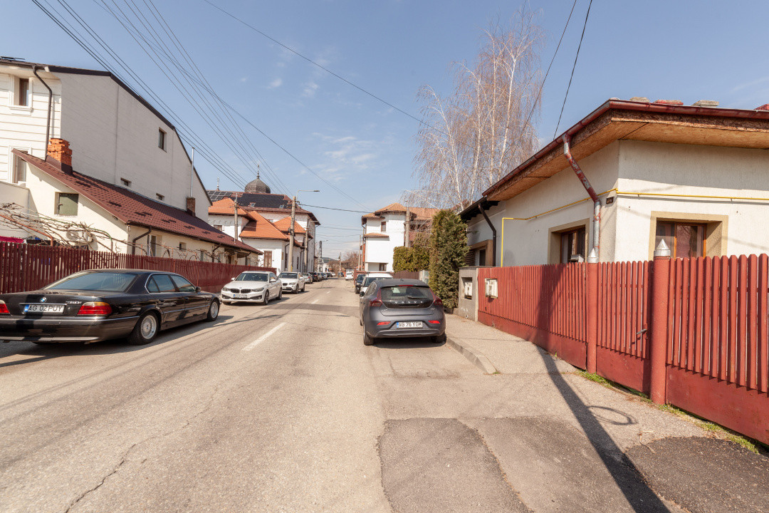 Casa cu potential de transformare, zona centrala  - Str. Sfanta Vineri, Pitesti 