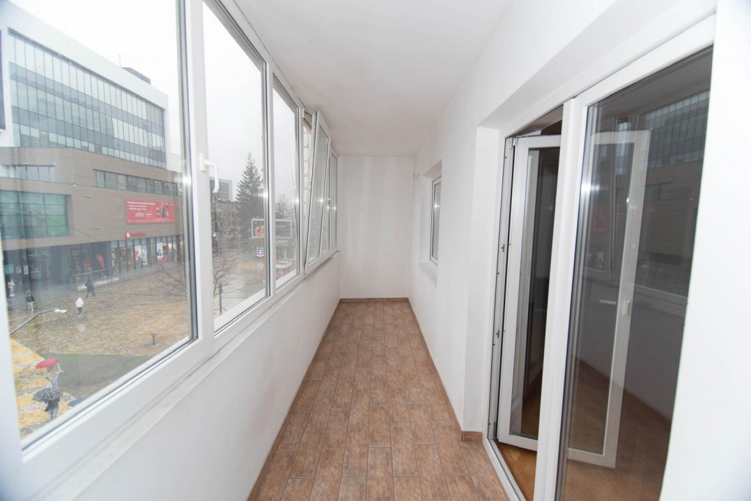 APARTAMENT 3 CAMERE - OCAZIE UNICA