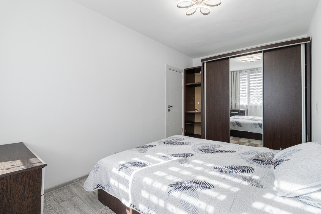 3 camere langa Pta Progresului/Eroii Revolutiei