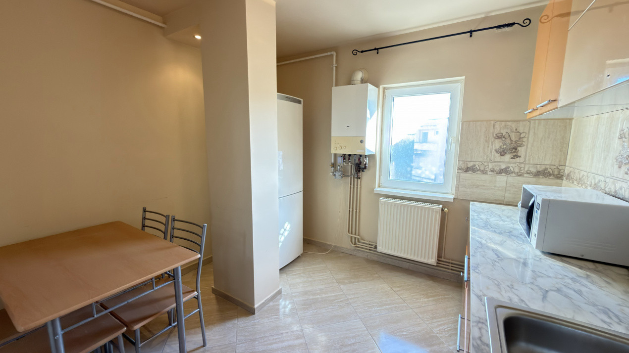 Apartament 3 camere decomandat Etaj IV, MV1 - Str.Titulescu 16 - Carei