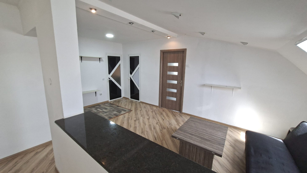 Apartament 3 camere Stefanesti - In Spate la Carrefour