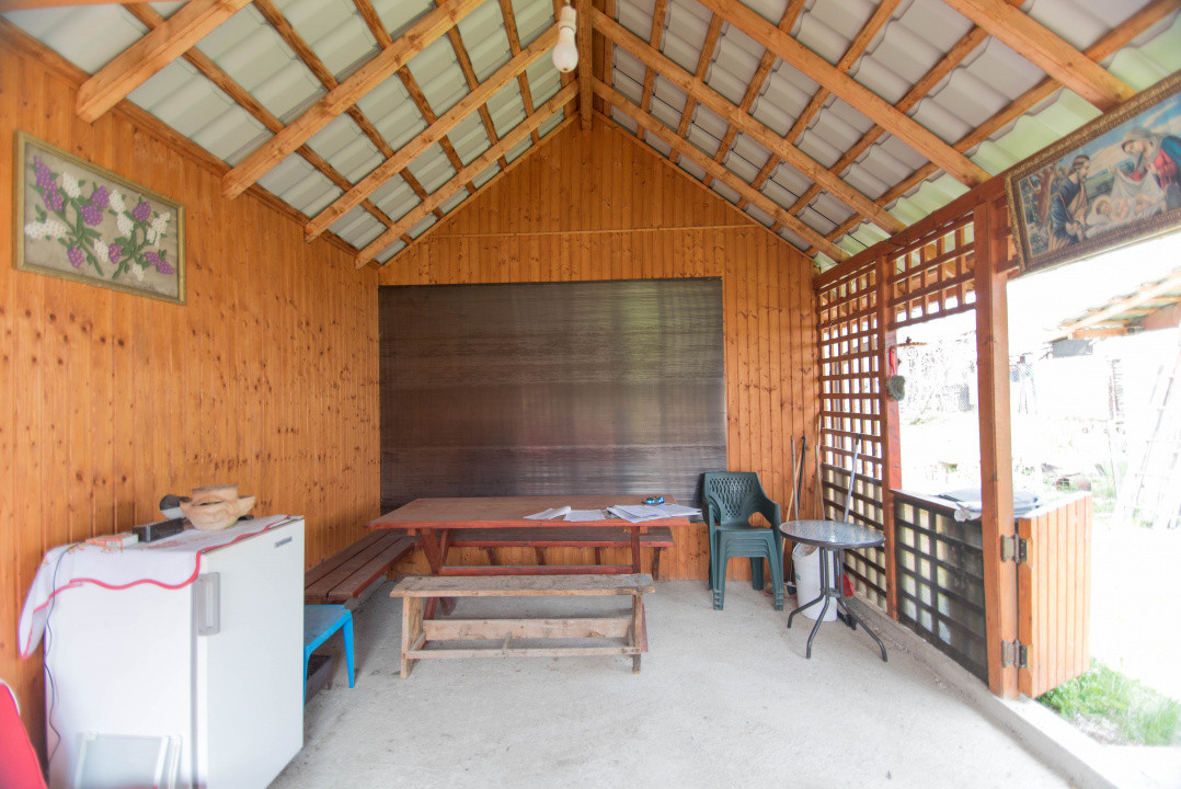 Casa cu 3 camere renovata 