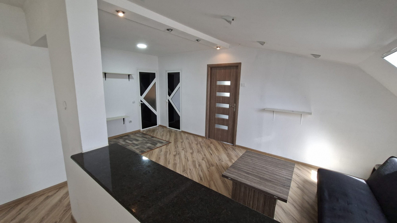 Apartament 3 camere Stefanesti - In Spate la Carrefour