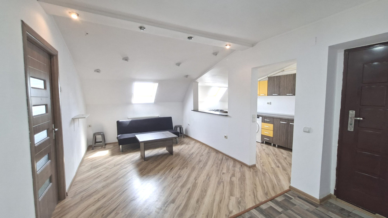 Apartament 3 camere Stefanesti - In Spate la Carrefour