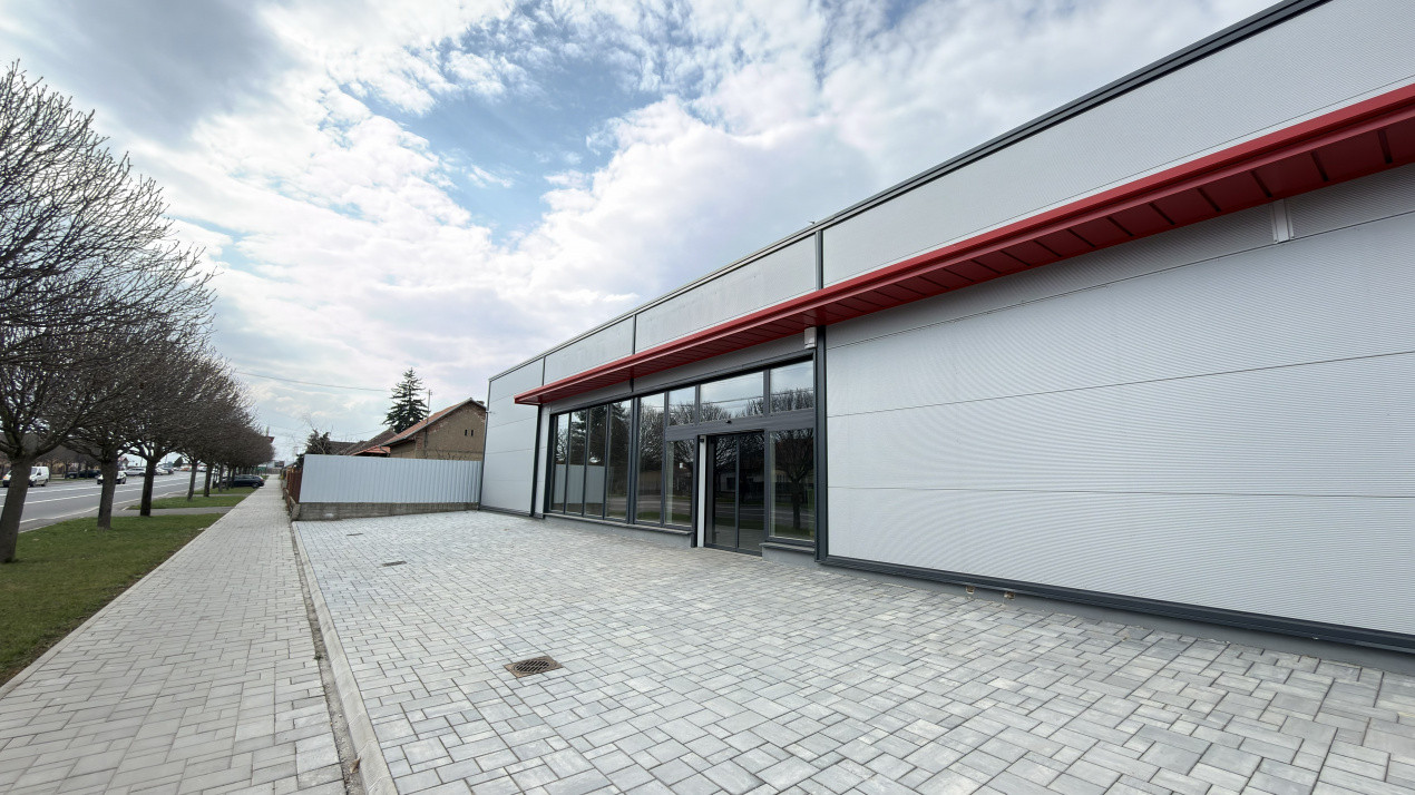 Spațiu Comercial Open Space 296 mp / B-dul 25 Octombrie / Carei