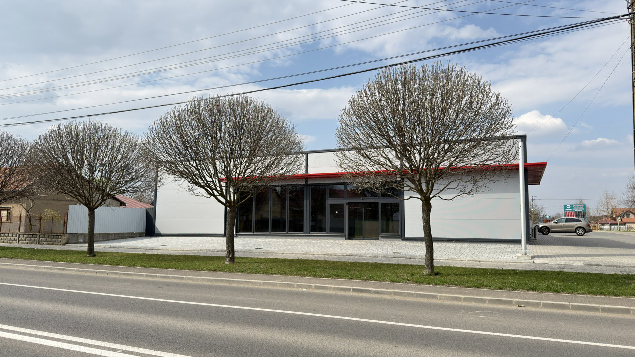 Spațiu Comercial Open Space 296 mp / B-dul 25 Octombrie / Carei