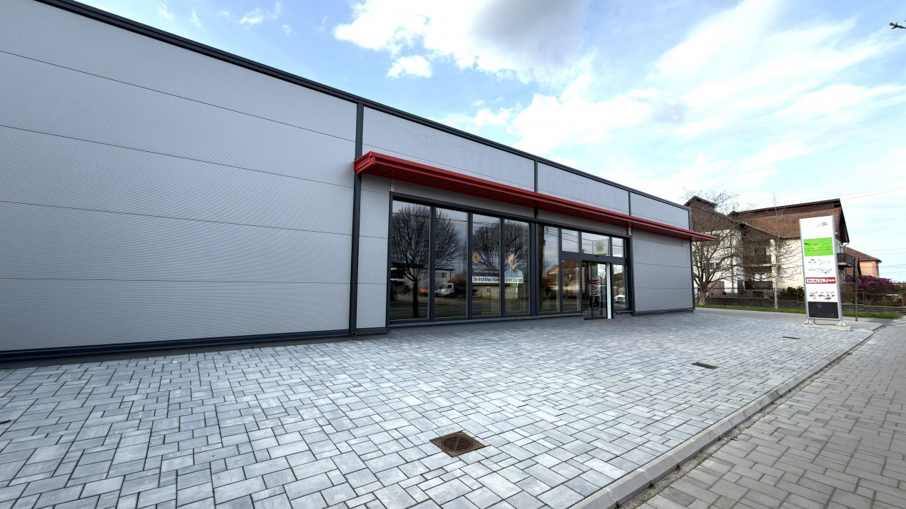 Spațiu Comercial Open Space 296 mp / B-dul 25 Octombrie / Carei