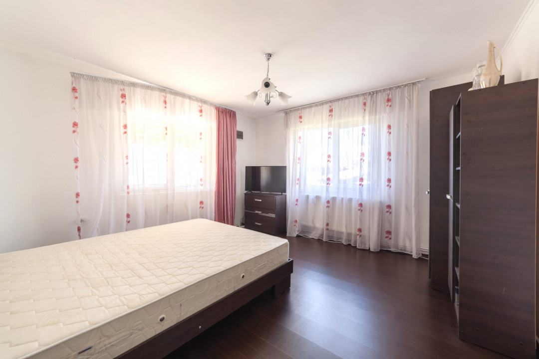 Casă spațioasă 30 min de Pitești Cosești Argeș