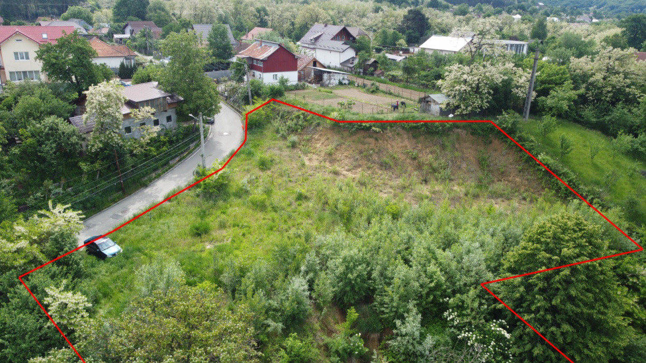 TEREN PREMIUM | PANORAMĂ SPECTACULOASĂ ASUPRA ORAȘULUI ȘI MUNȚILOR