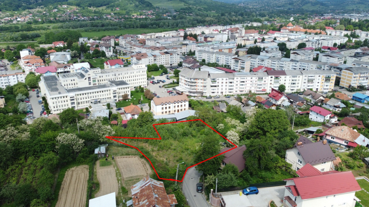 TEREN PREMIUM | PANORAMĂ SPECTACULOASĂ ASUPRA ORAȘULUI ȘI MUNȚILOR