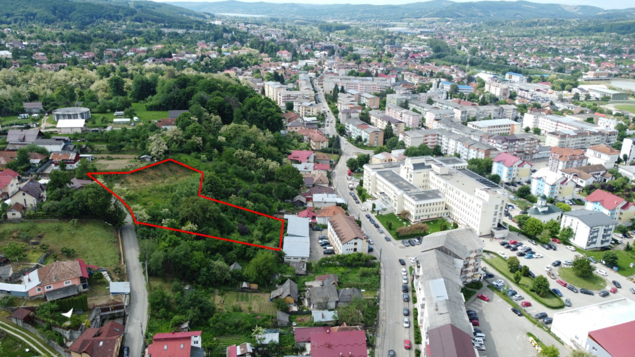 TEREN PREMIUM | PANORAMĂ SPECTACULOASĂ ASUPRA ORAȘULUI ȘI MUNȚILOR