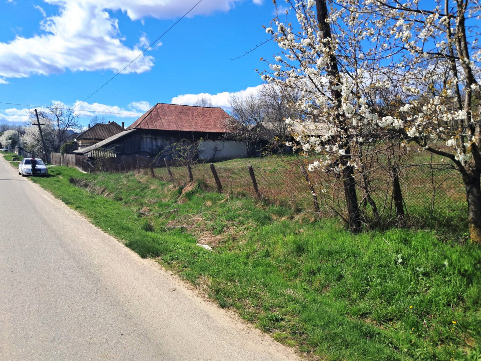 TEREN INTRAVILAN ȘI EXTRAVILAN POLOVRAGI