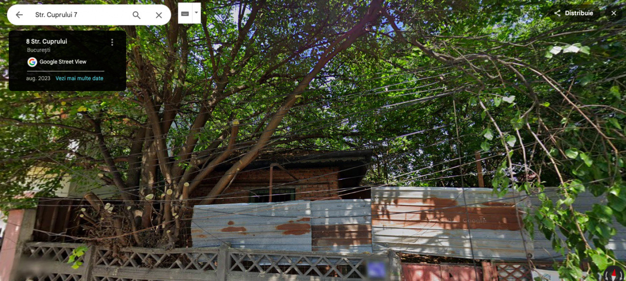 Două terenuri cu potențial