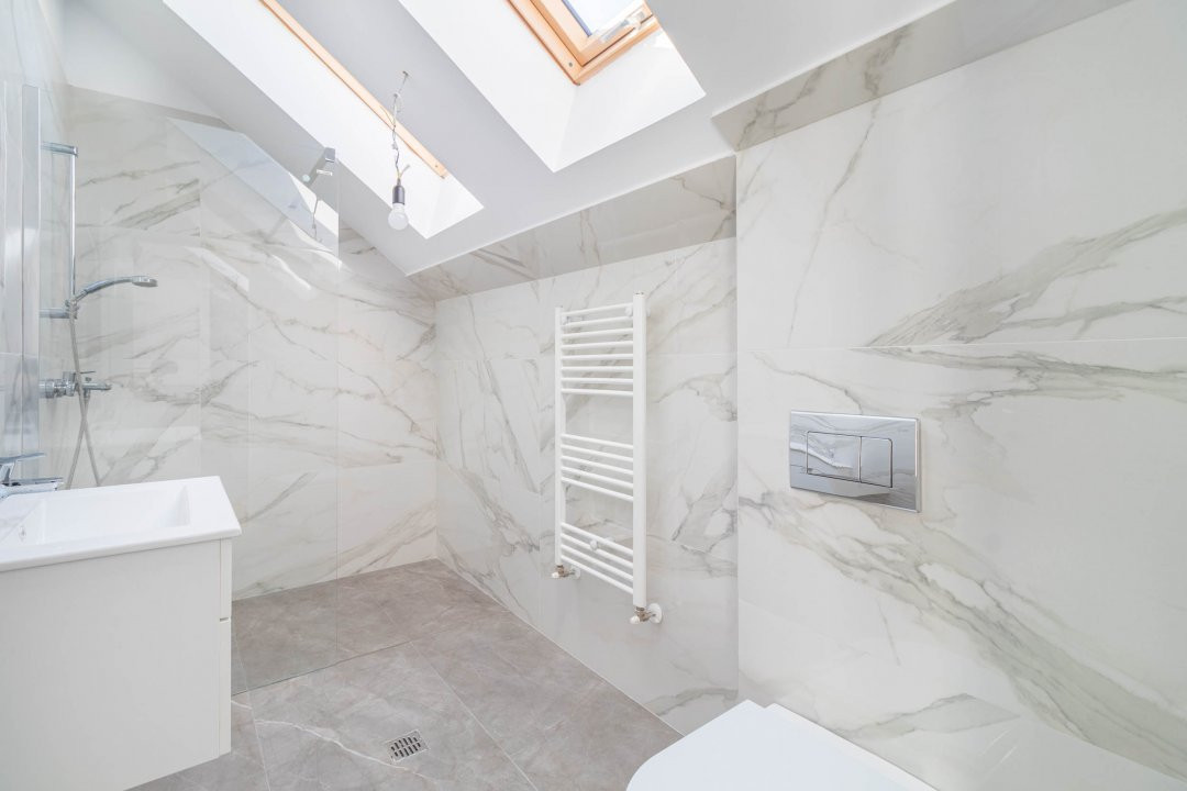 Apartament 4 camere duplex Sisesti - Vedere catre lac