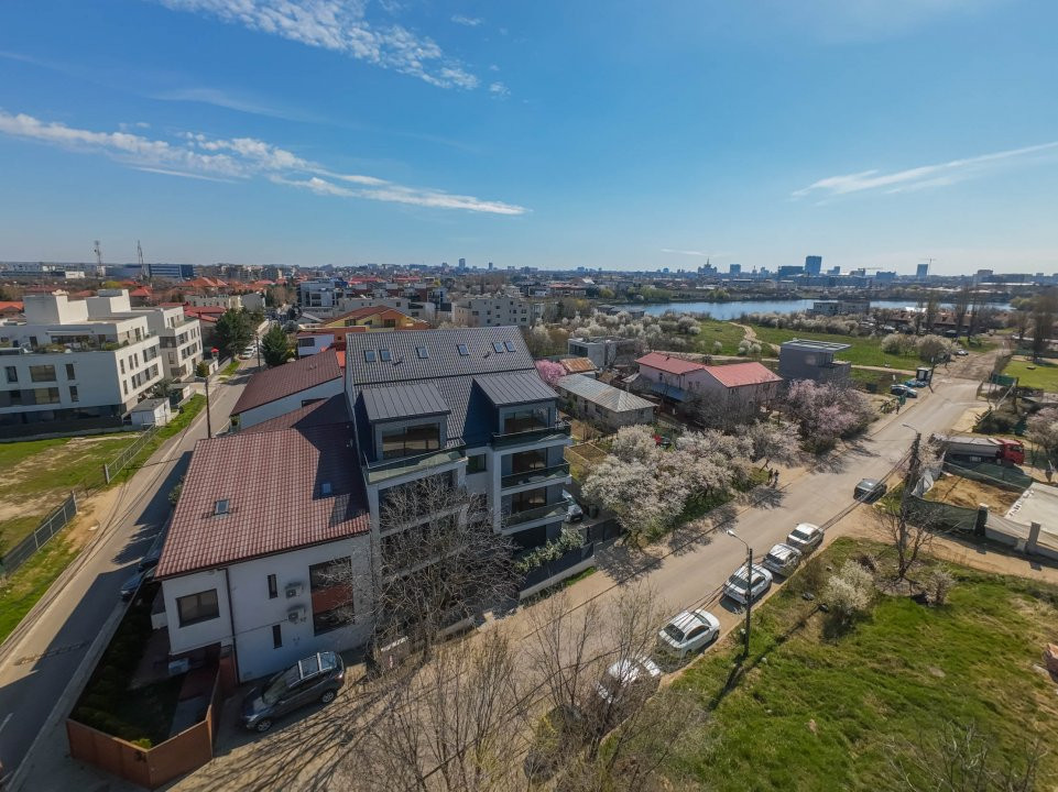 Apartament 4 camere duplex Sisesti - Vedere catre lac