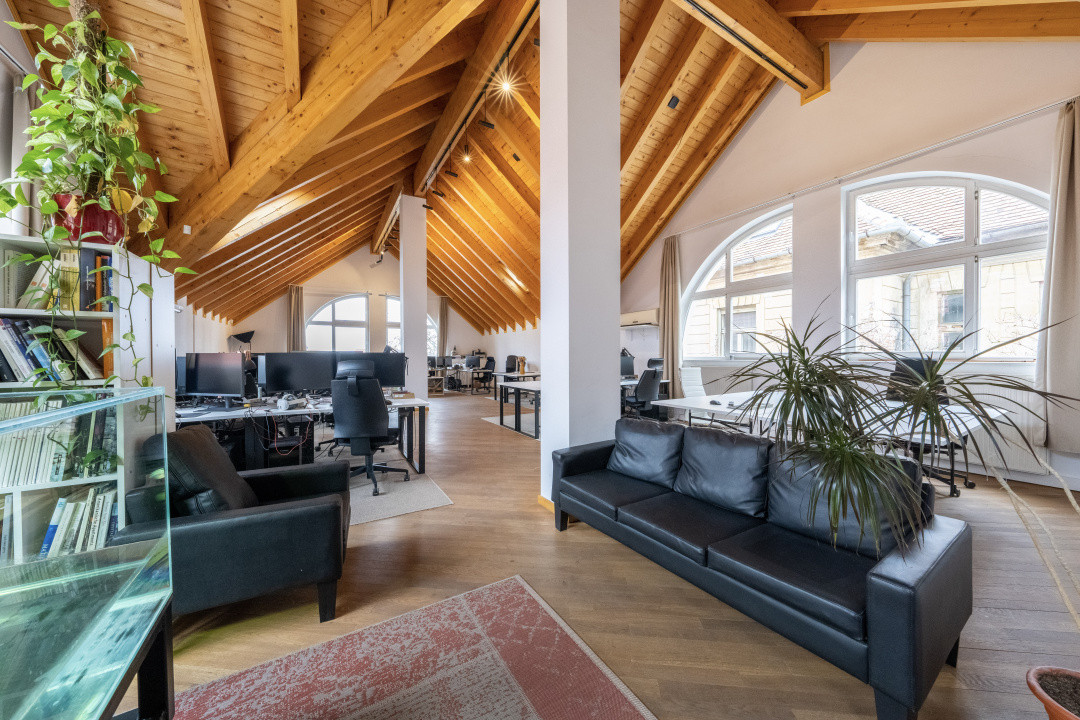  Vanzare casa teren generos Centru, str. E. Racovita 