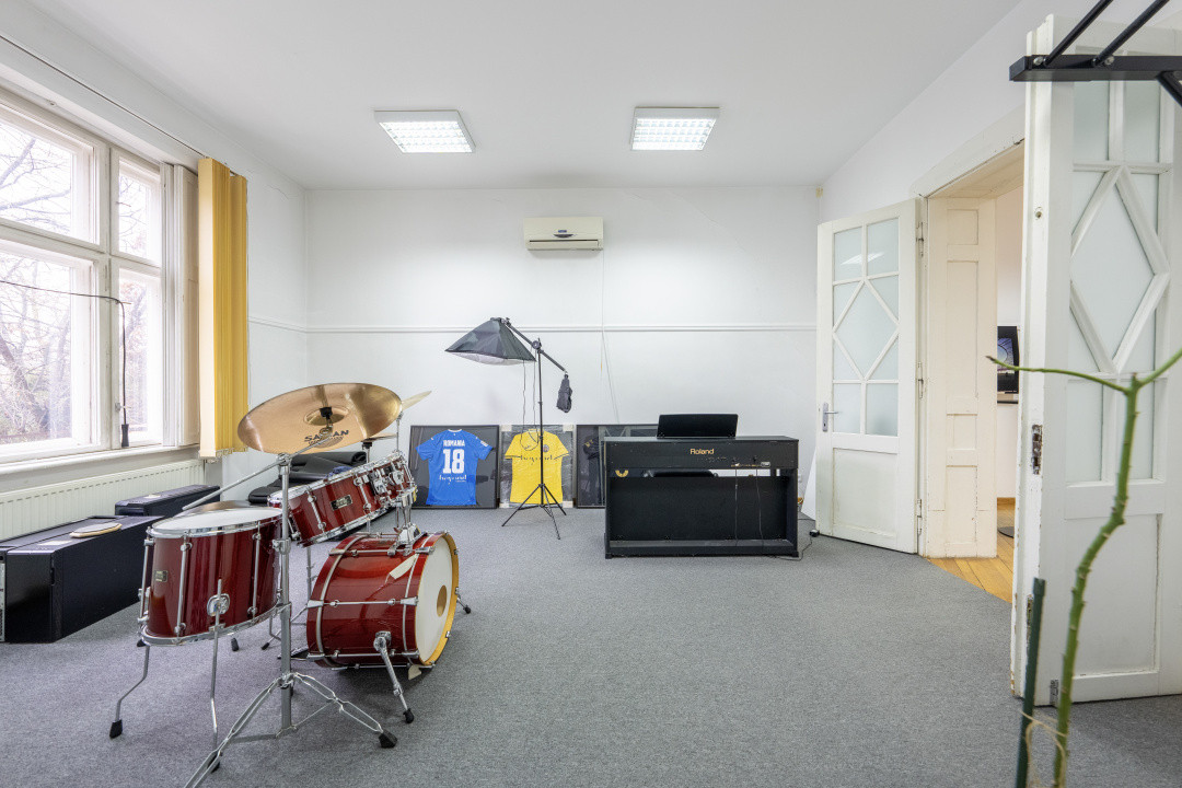  Vanzare casa teren generos Centru, str. E. Racovita 