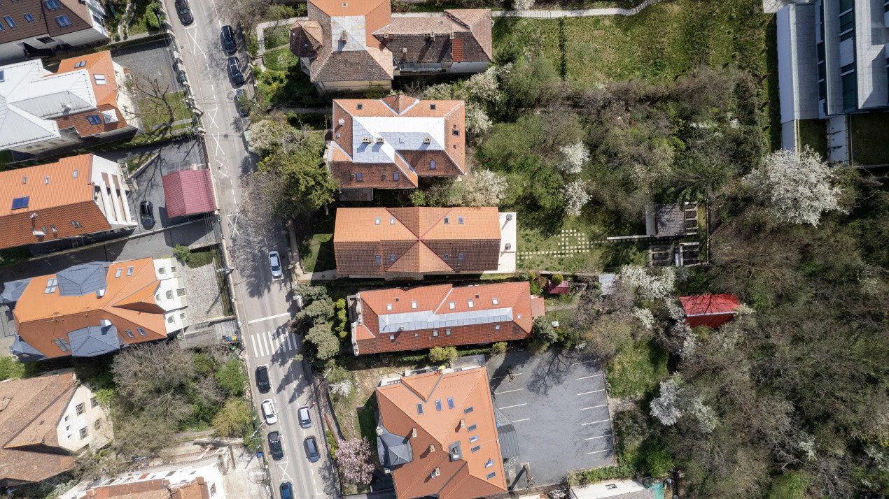  Vanzare casa teren generos Centru, str. E. Racovita 