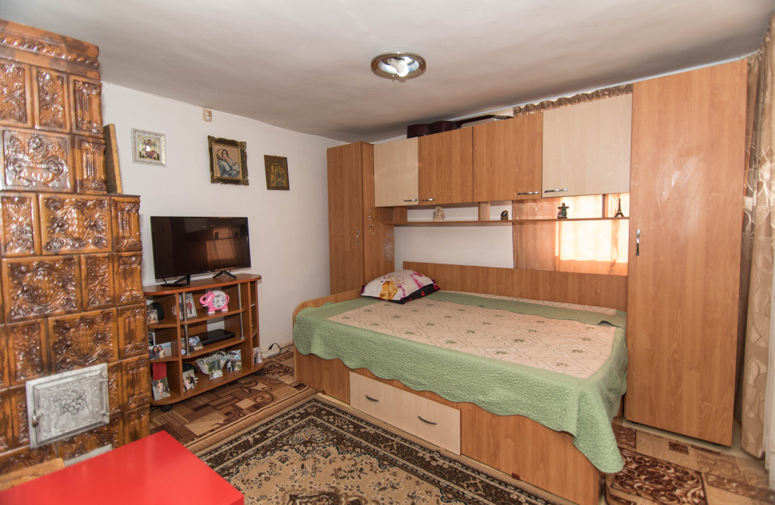 Casa+ teren 1000 mp Merisani, jud. Arges