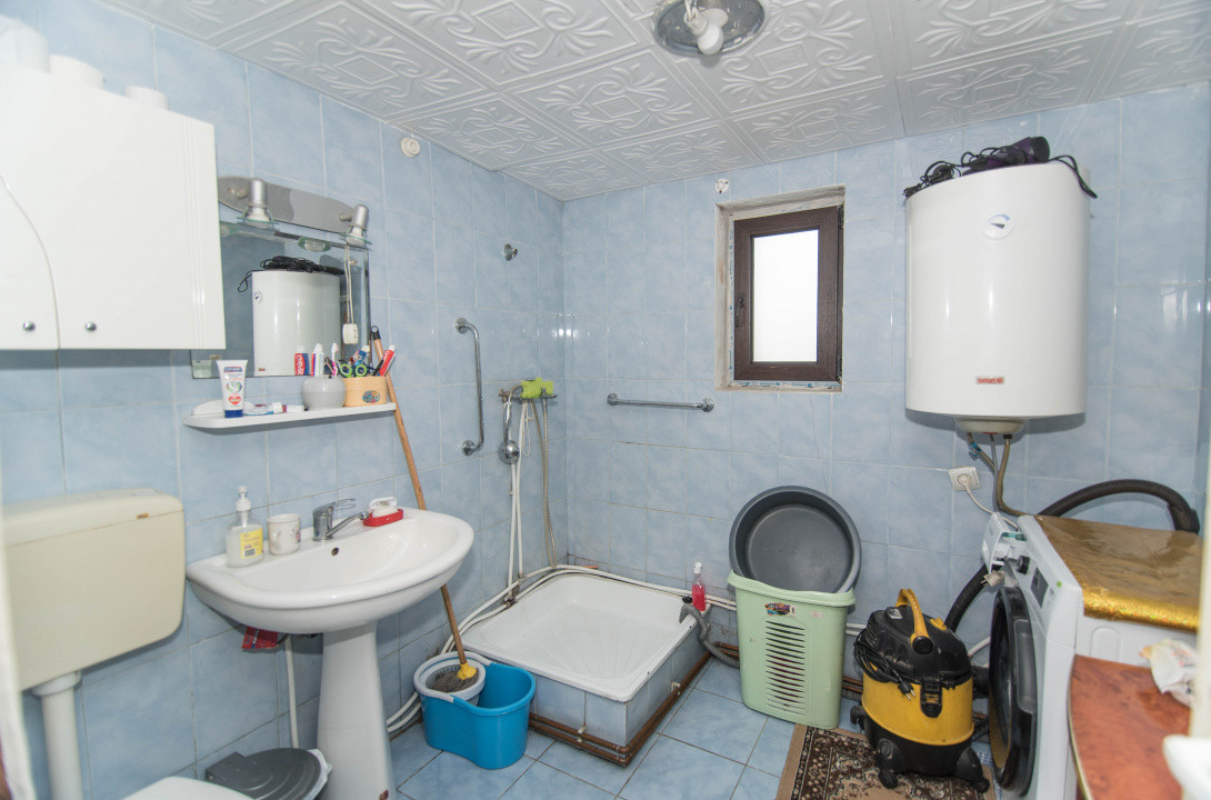 Casa+ teren 1000 mp Merisani, jud. Arges