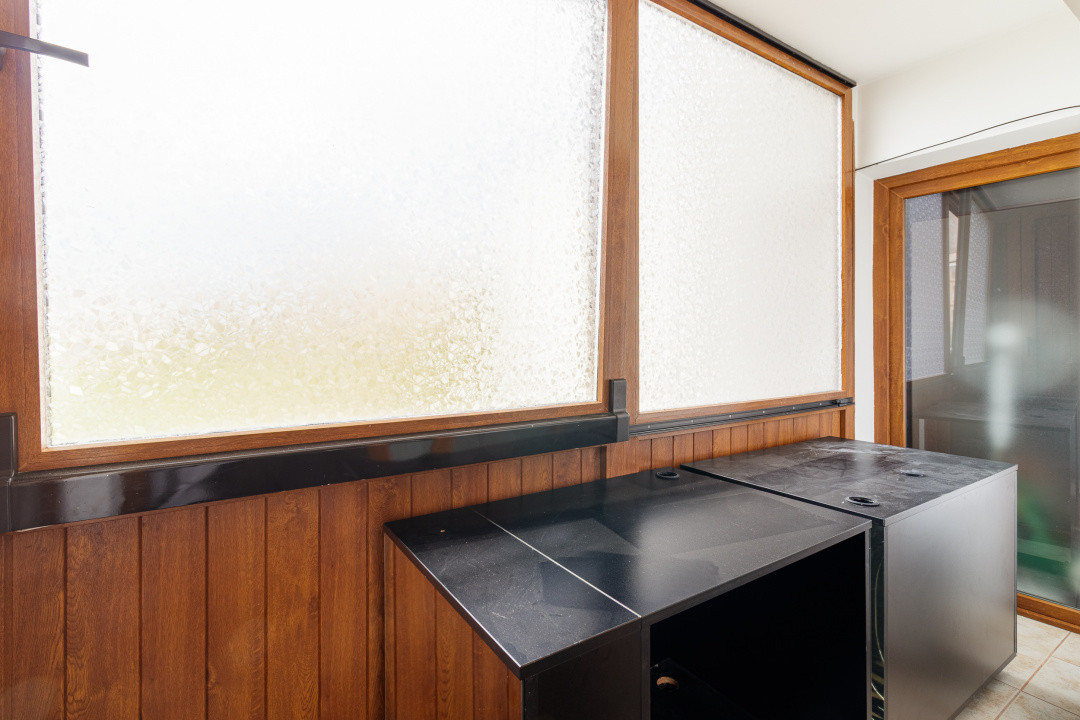 6 camere Pta Alba Iulia - de inchiriat