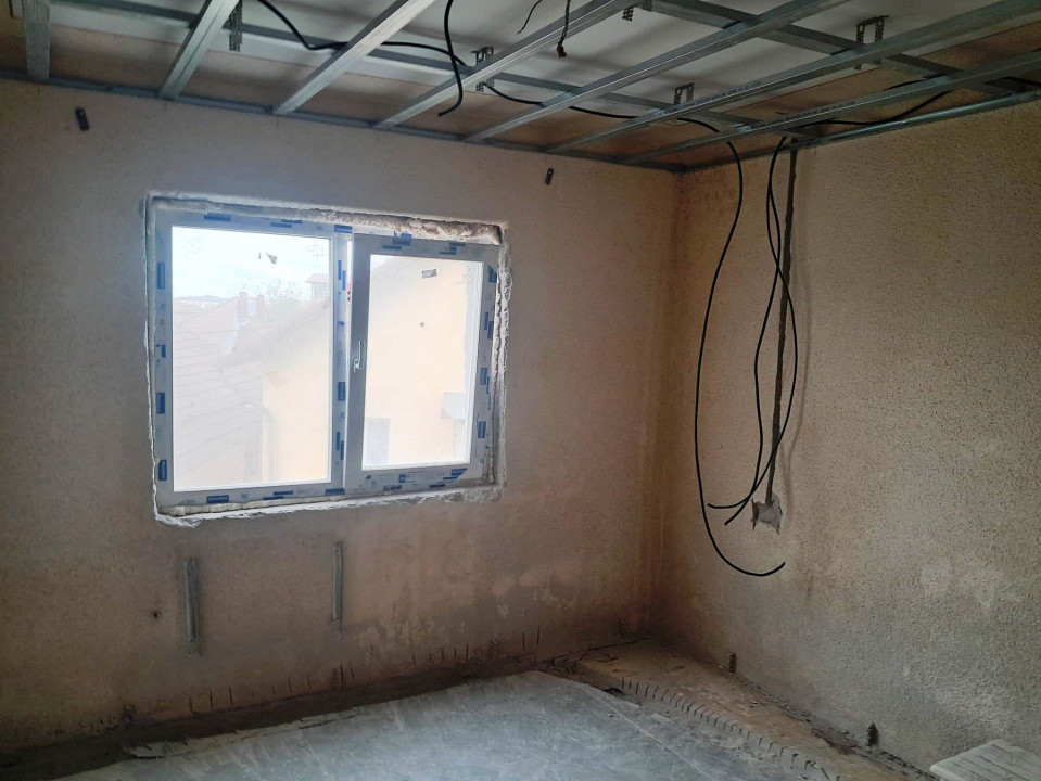 Apartament 3 camere Tg.Jiu