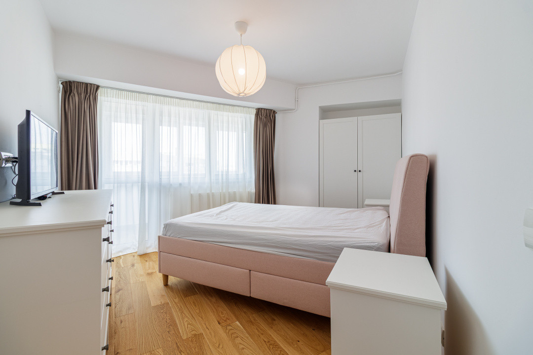 4 Camere | Renovat | Design Modern | Priveliste Deosebita