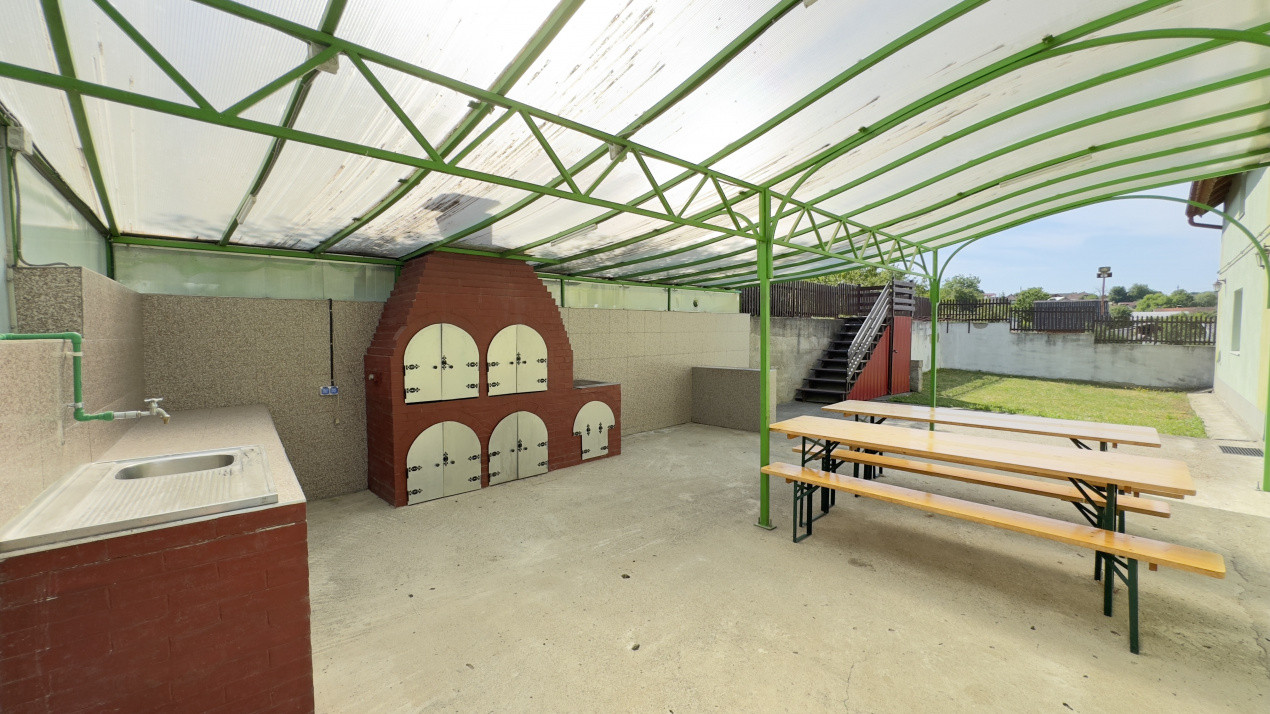 Oportunitate de investitie-Pensiune in statiunea Tasnad, jud. Satu Mare