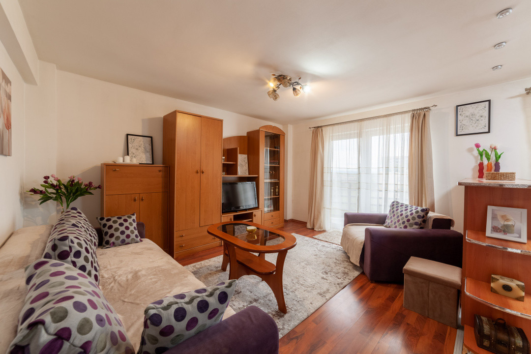 2 camere | Bloc 2006 | Boxa | Nord -zona L-uri | Parcare curte  