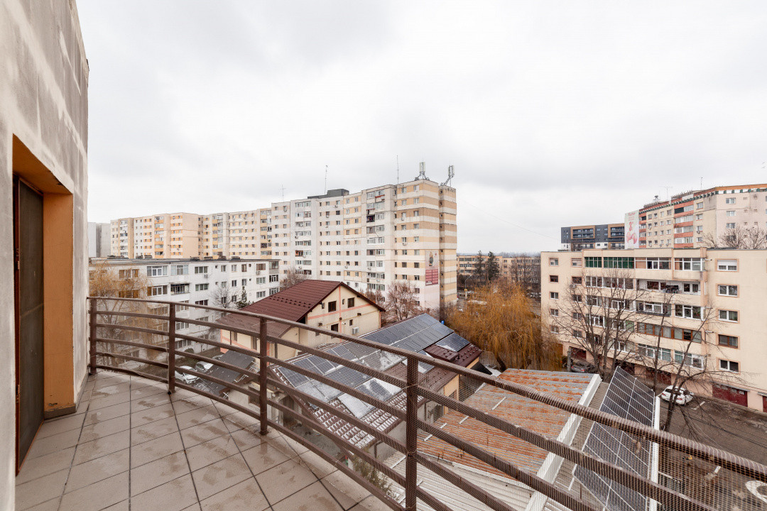 2 camere | Bloc 2006 | Boxa | Nord -zona L-uri | Parcare curte  