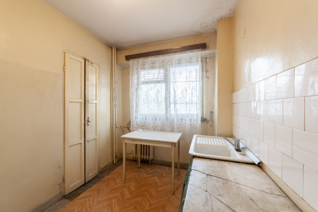 Apartament 2 camere – etaj 1 – Centru, Pasaj Magnolia – poziție excelentă